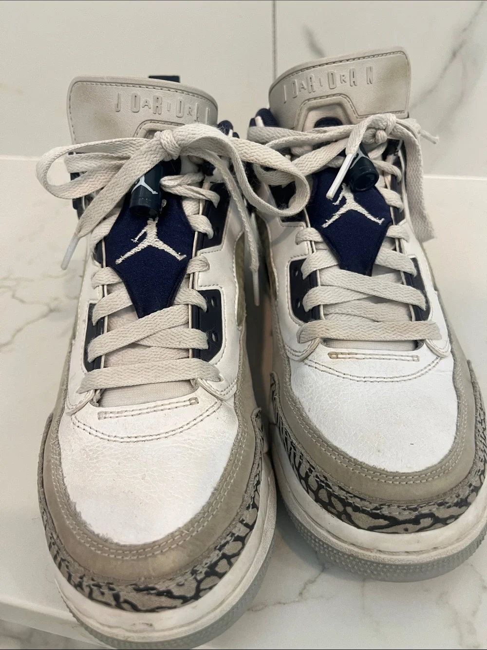Nike Air Jordan Kids White and Navy Low-Top Sneakers